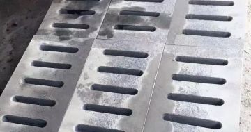 绵阳 芝麻灰石材沟盖板