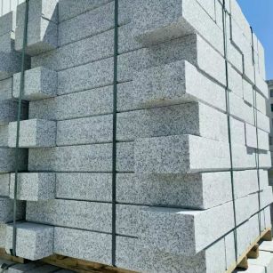 绵阳 路沿石颜色均匀、尺寸标准