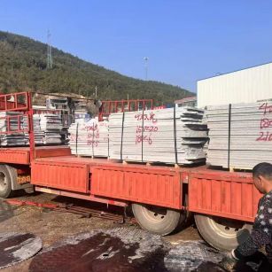 绵阳 芝麻灰花岗岩光面毛板出货日常