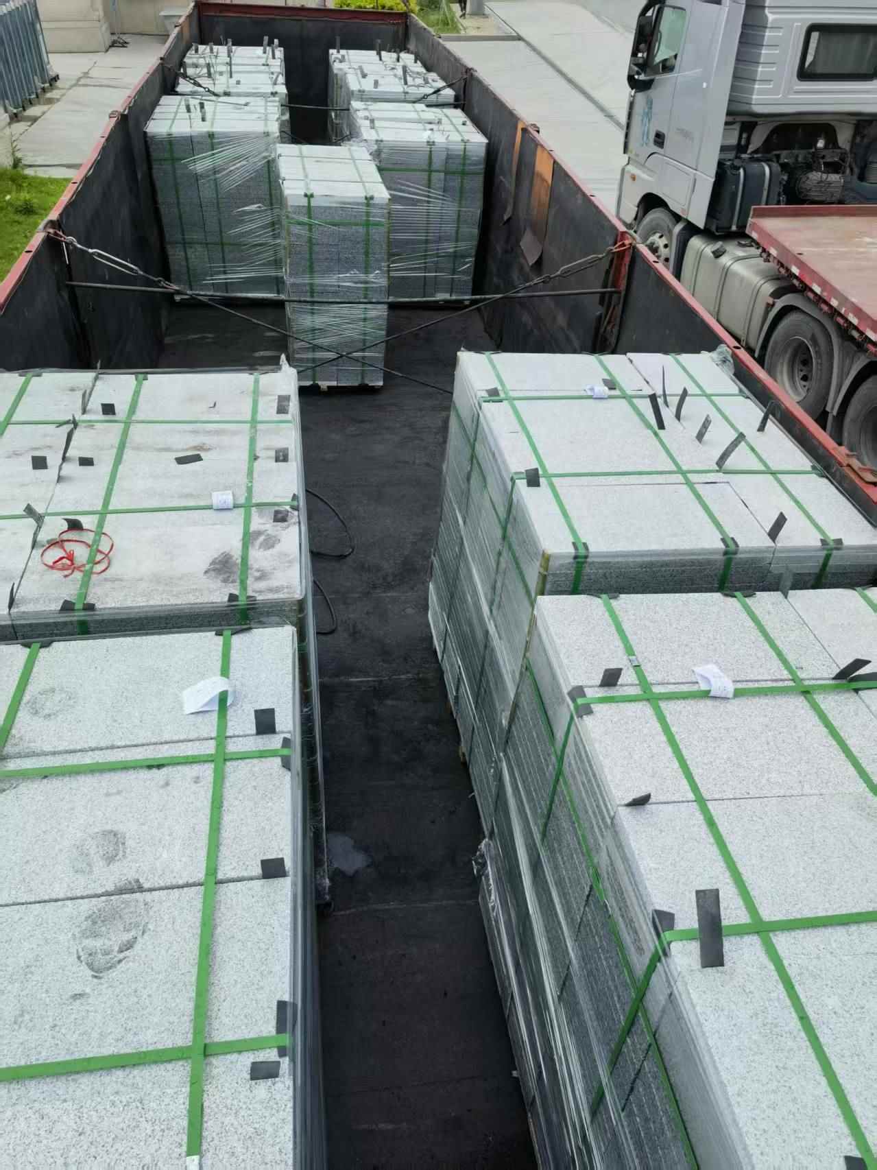 绵阳 芝麻白3公分火烧成品-发货