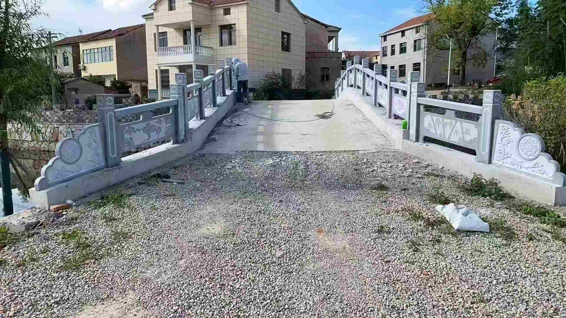 绵阳 芝麻灰花岗岩桥栏杆