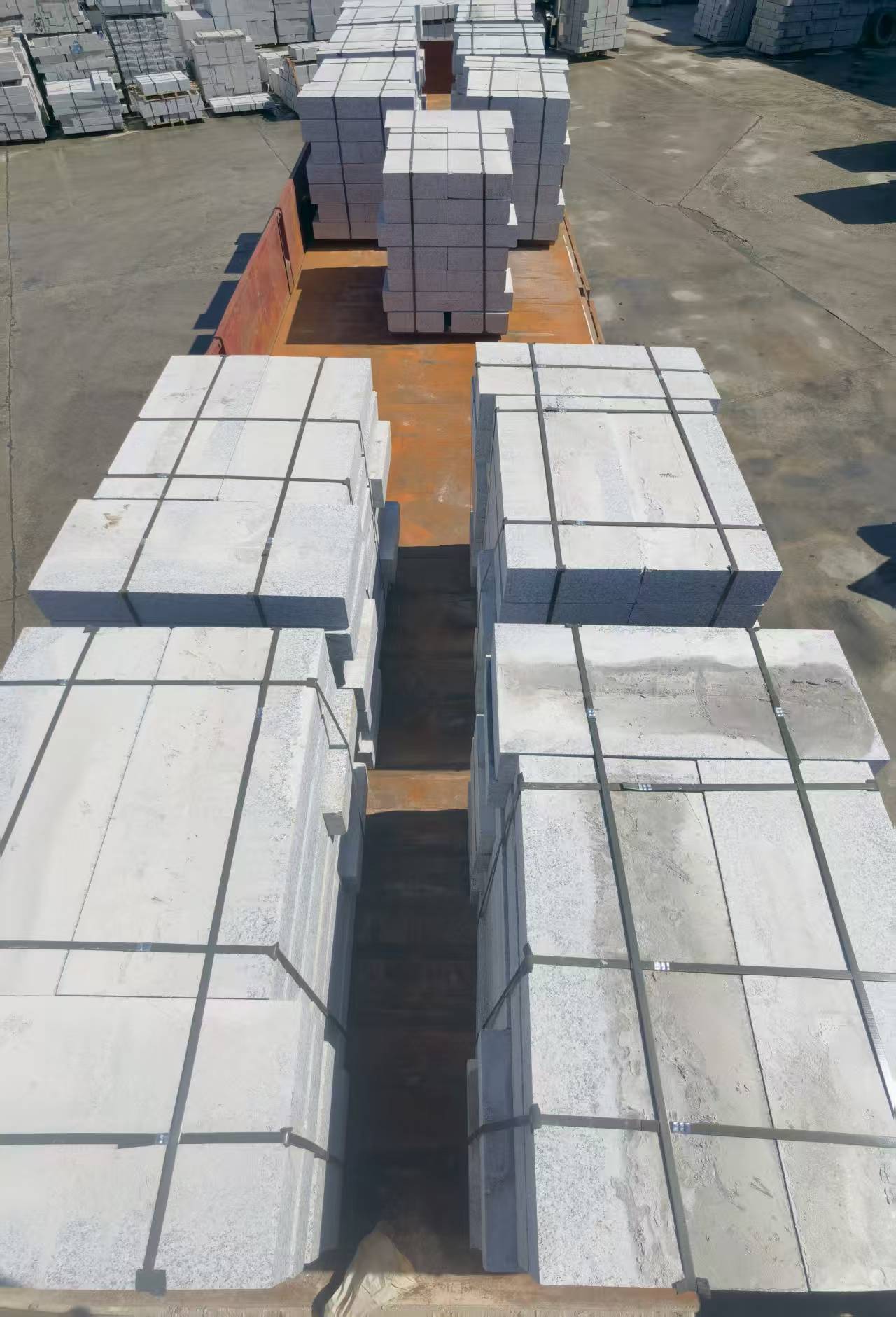 绵阳 路沿石装车出货