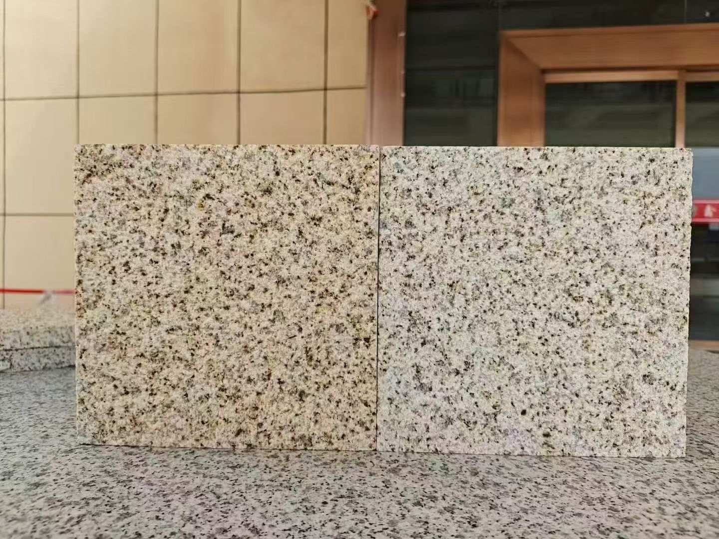 绵阳 黄金麻荔枝面，中黄与浅黄
