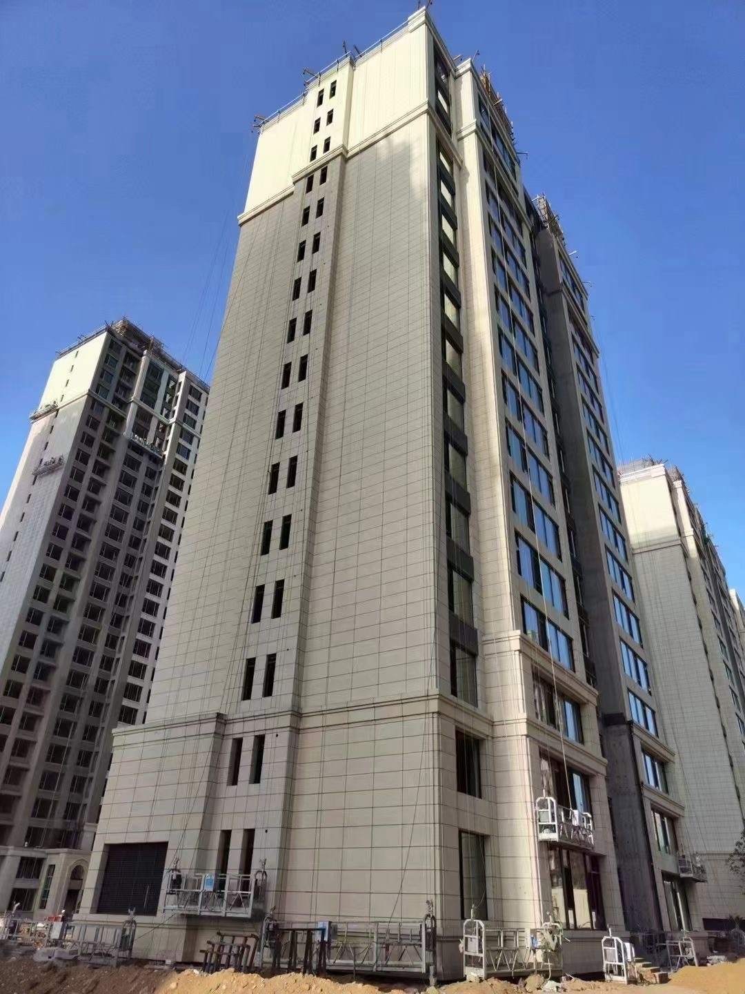 绵阳黄金麻高端小区，外墙干挂